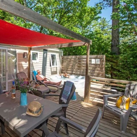 Stacaravan 6 personen - Cottage Romarin 4 Kamers 6 Personen Airconditioning Privé Spa