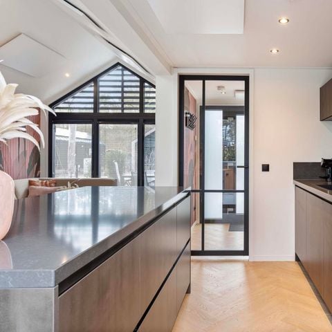 VAKANTIEHUIS 6 personen - Lodge Royal Eco Wellness (Hottub)