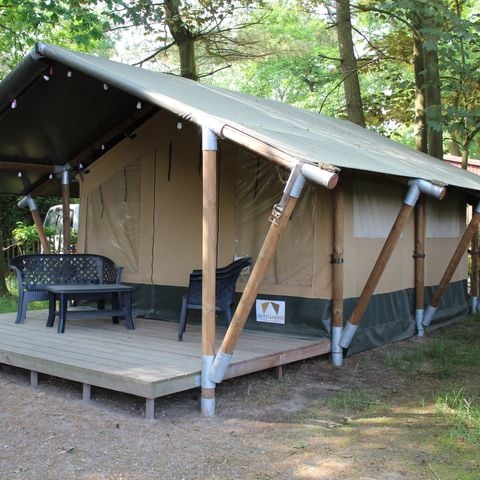 Safaritent 4 personen - met privé sanitair unit