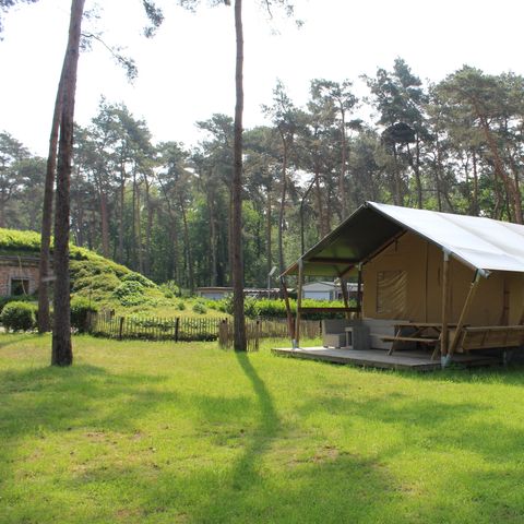 Safaritent 6 personen - incl. sanitair + glijbaan