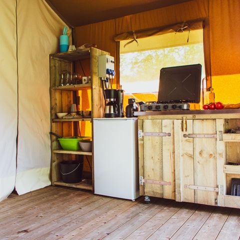 Safaritent 6 personen - Standaard Maaszicht