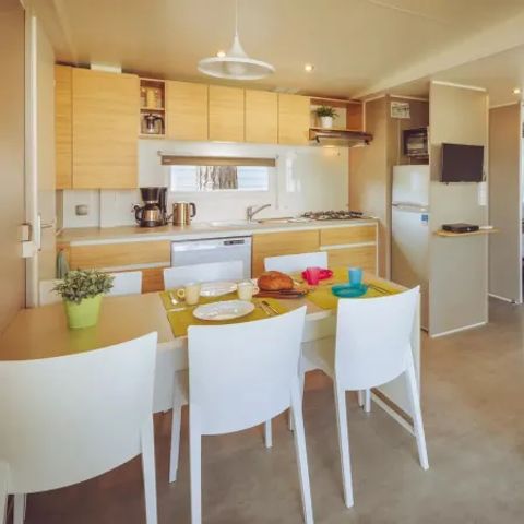 Stacaravan 7 personen - Premium Lounge met 3 slaapkamers - buitenkeuken