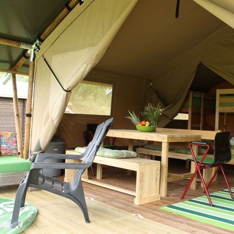 Safaritent 6 personen - incl. privé sanitair unit