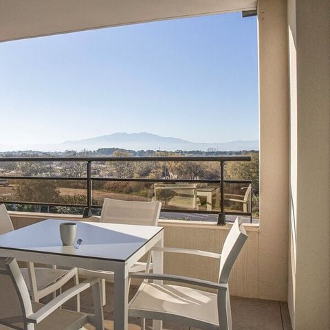 Appartement 4 personen - 2 slaapkamers - Balkon - Uitzicht op de bergen en de golfbaan