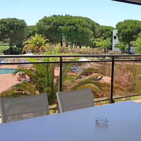 Appartement 6 personen - Appartement 6 personen - 2 slaapkamers - Uitzicht op zwembad & golf - Loggia