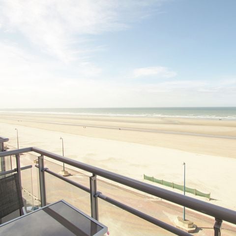 Bungalow 4 personen - Modern beachside apartment in Bray-Dunes close to De Panne