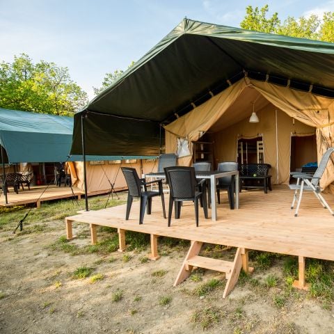 Safaritent 6 personen - incl. privé sanitair