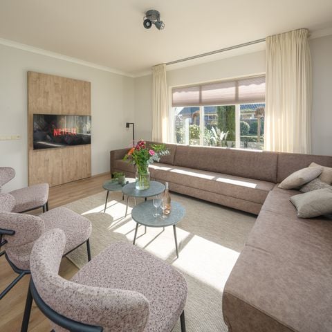 VAKANTIEHUIS 18 personen - Het Blankershuys met hottub en sauna