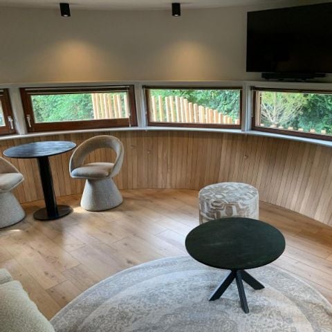 Uniek 2 personen - The Nutshell met hottub en sauna