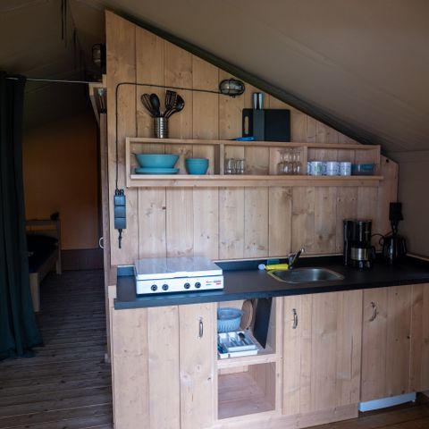 Safaritent 6 personen - incl. sanitair