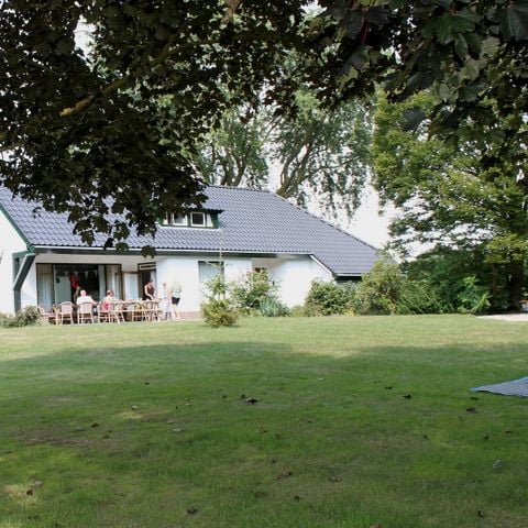 Groepsaccommodatie 24 personen - 2Villa Wevershof 20+4