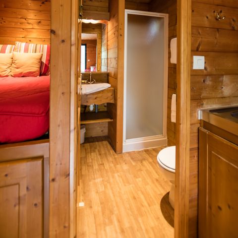 Lodge 3 personen - Roulotte ( Premium Stay ) luxe versie met airconditioning/ all-inclusive met privé Spa / 2 pers inbegrepen