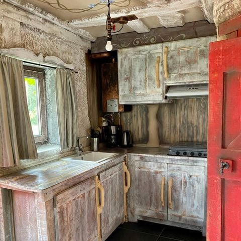 VAKANTIEHUIS 6 personen - Hobbithuisje