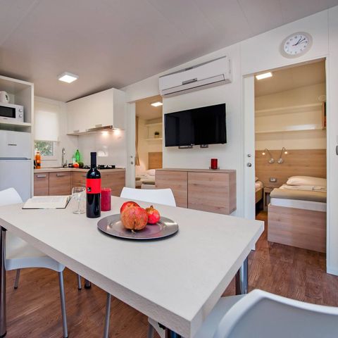 Stacaravan 6 personen - Mobile-home | Comfort | 3 slaapkamers | 6 pers | Verhoogd terras | 2 badkamers | Airconditioning | TV