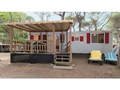 Stacaravan 4 personen - MIMOSA (omvat: zwembad, fitnessruimte en strandservice)