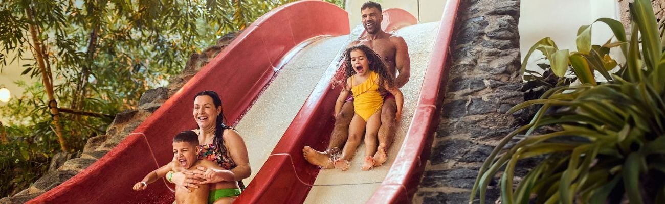 Foto van een vakantiepark met zwemparadijs in Duitsland